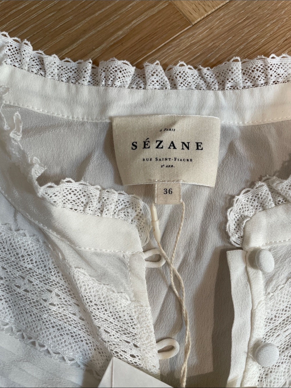 ‼️Moving Sale / NWT Sezane CLAIRE BLOUSE Ecru in US size 4 / European size 36 - Picture 3 of 10